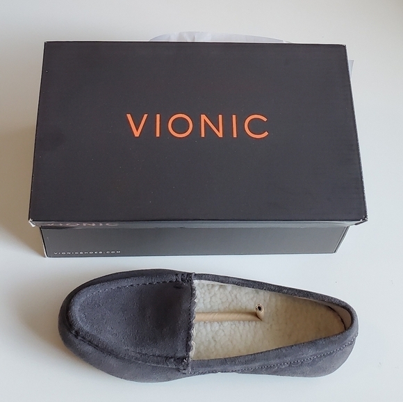Vionic suede loafers - Picture 1 of 4